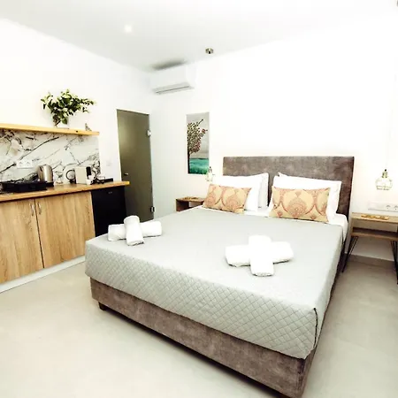 Anna Appartement Gouviá